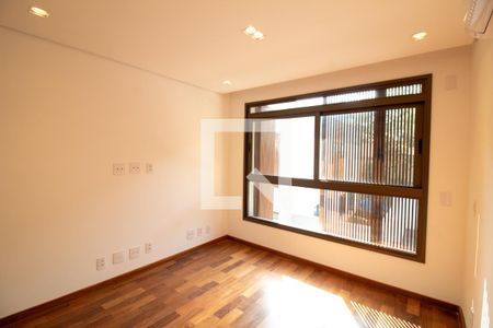 Suíte 1 de casa de condomínio à venda com 4 quartos, 650m² em Santo Amaro, São Paulo