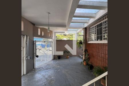 Casa à venda com 146m², 4 quartos e 2 vagasGaragem