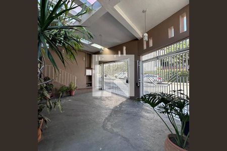 Casa à venda com 146m², 4 quartos e 2 vagasGaragem