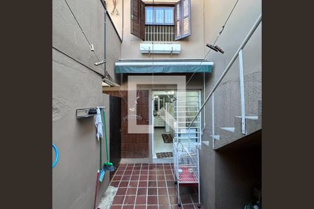 Casa à venda com 146m², 4 quartos e 2 vagasÁrea de Serviço