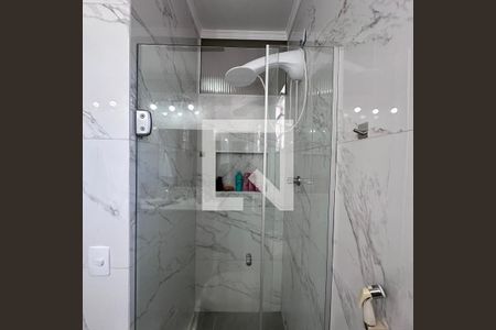 Casa à venda com 146m², 4 quartos e 2 vagasBanheiro