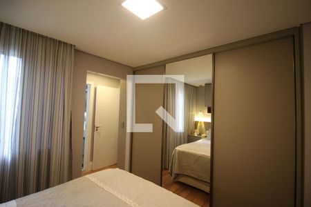 Apartamento à venda com 73m², 2 quartos e 2 vagasQuarto 2