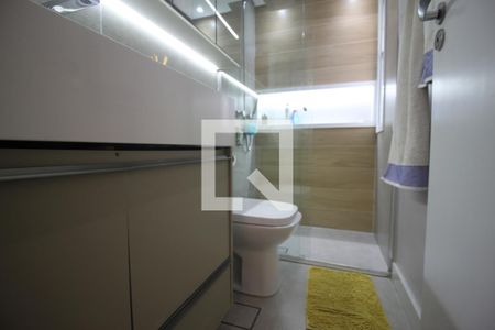 Apartamento à venda com 73m², 2 quartos e 2 vagasBanheiro