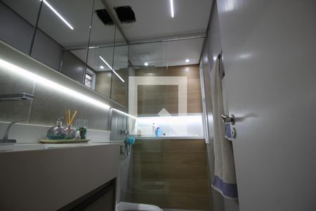 Apartamento à venda com 73m², 2 quartos e 2 vagasBanheiro