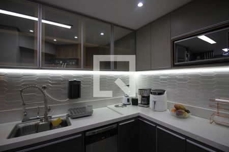 Apartamento à venda com 73m², 2 quartos e 2 vagasCozinha