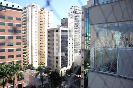 Apartamento para alugar com 63m², 2 quartos e 1 vagaVista da Suíte