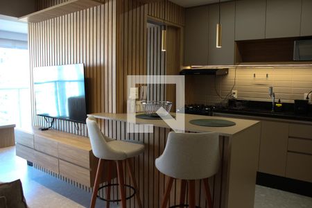 Sala de Estar e Cozinha Americana de apartamento para alugar com 2 quartos, 63m² em Paraíso, São Paulo