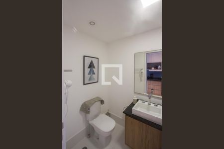 Studio para alugar com 25m², 1 quarto e sem vaga Studio para alugar com 25m², 1 quarto e sem vagaBanheiro