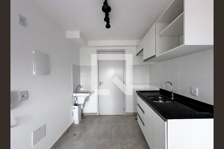 Sala/Cozinha/Área de serviço de apartamento para alugar com 1 quarto, 25m² em Jardim Monte Azul, São Paulo