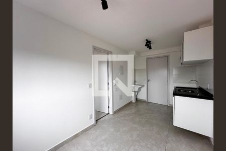 Sala/Cozinha/Área de serviço de apartamento para alugar com 1 quarto, 25m² em Jardim Monte Azul, São Paulo