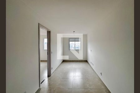 Sala de apartamento à venda com 2 quartos, 42m² em Jardim Monte Azul, São Paulo