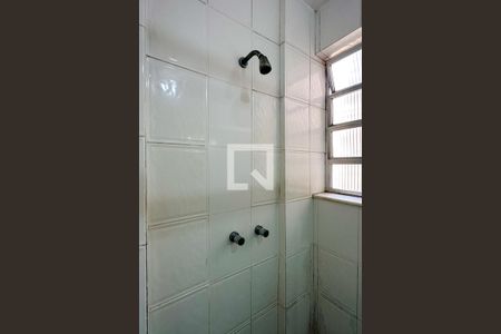 Banheiro de apartamento para alugar com 1 quarto, 37m² em Copacabana, Rio de Janeiro