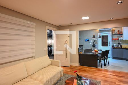 Sala de casa à venda com 2 quartos, 110m² em Vila Moinho Velho, São Paulo