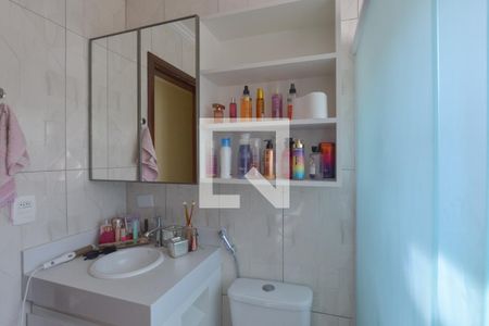 Casa à venda com 152m², 3 quartos e 2 vagas Casa à venda com 152m², 3 quartos e 2 vagasBanheiro 2