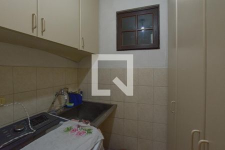 Casa à venda com 152m², 3 quartos e 2 vagas Casa à venda com 152m², 3 quartos e 2 vagasLavanderia