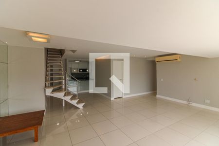 Sala de apartamento para alugar com 3 quartos, 300m² em Barra da Tijuca, Rio de Janeiro