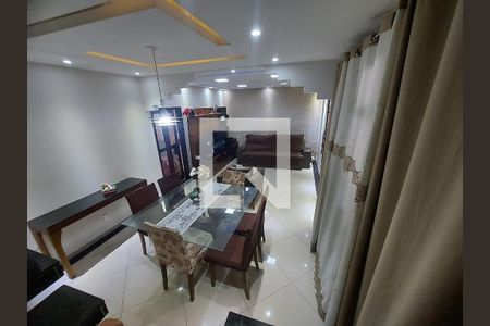 Sala de casa à venda com 3 quartos, 240m² em Jardim América, Rio de Janeiro