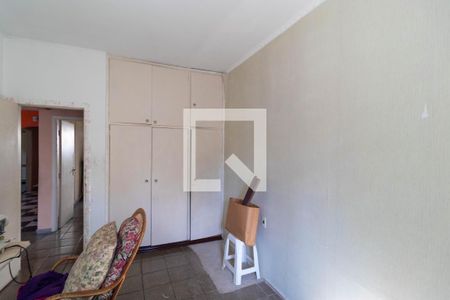 Casa à venda com 200m², 4 quartos e 4 vagasQuarto 01