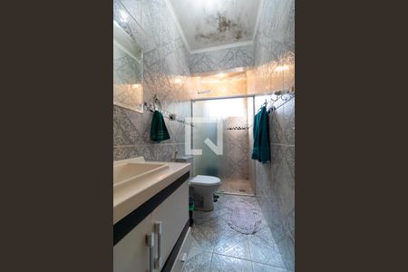 Casa à venda com 200m², 4 quartos e 4 vagasBanheiro