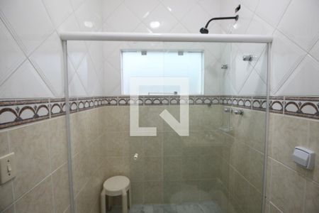 Casa de condomínio para alugar com 350m², 4 quartos e 4 vagasBanheiro Suíte 2 