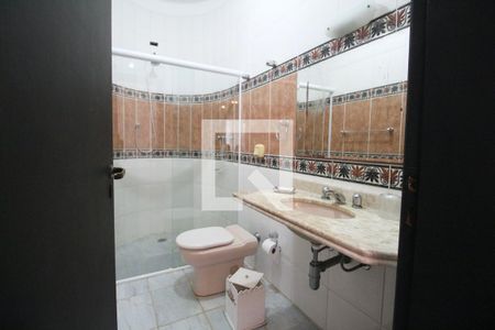 Casa de condomínio para alugar com 350m², 4 quartos e 4 vagasBanheiro Suíte 