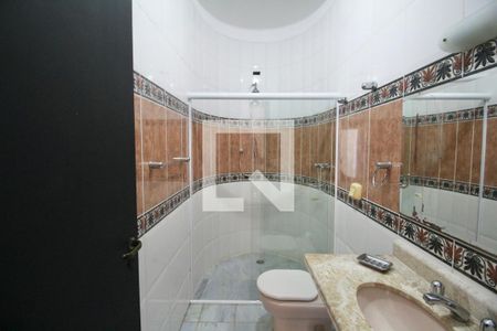 Casa de condomínio para alugar com 350m², 4 quartos e 4 vagasBanheiro Suíte 