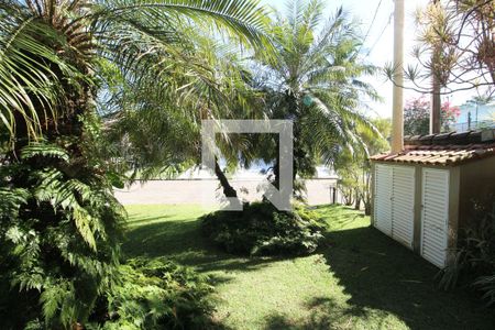 Casa de condomínio para alugar com 350m², 4 quartos e 4 vagasVista