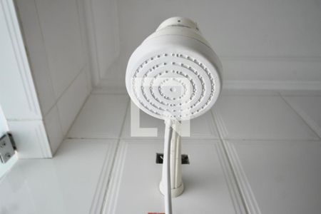 Casa de condomínio para alugar com 350m², 4 quartos e 4 vagasBanheiro de serviço