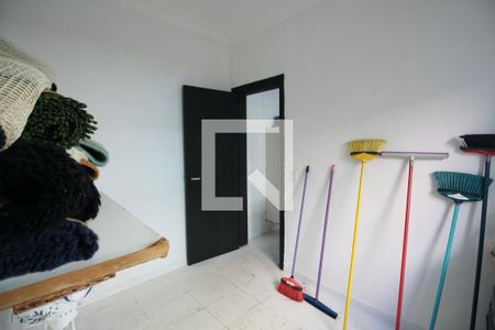 Casa de condomínio para alugar com 350m², 4 quartos e 4 vagasQuarto de Serviço