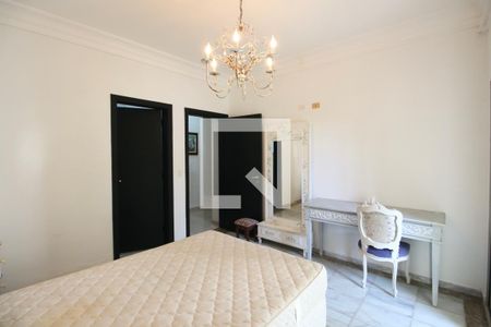 Casa de condomínio para alugar com 350m², 4 quartos e 4 vagasQuarto Suíte 2