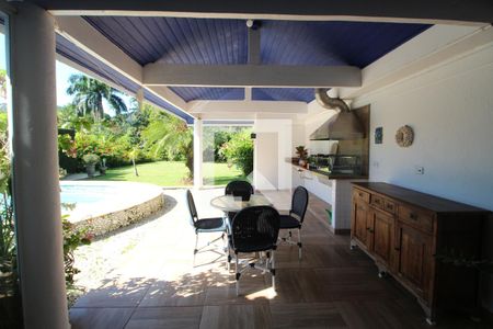 Casa de condomínio para alugar com 350m², 4 quartos e 4 vagasChurrasqueira