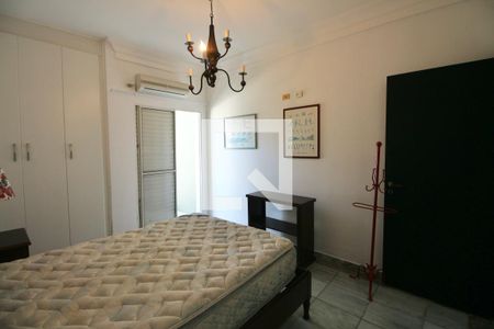 Casa de condomínio para alugar com 350m², 4 quartos e 4 vagasQuarto Suíte 