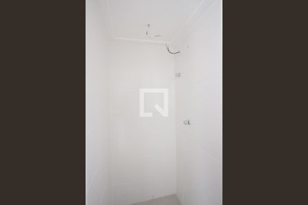 Apartamento à venda com 42m², 2 quartos e sem vagaBanheiro