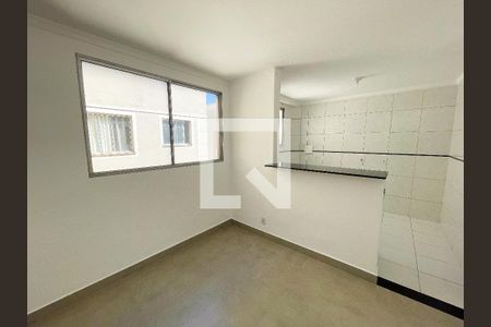 Sala de apartamento para alugar com 2 quartos, 90m² em Industrial, Contagem