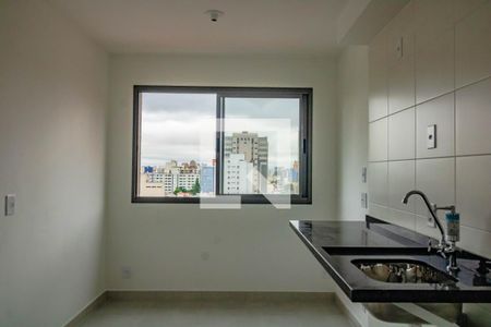 Sala/Cozinha de apartamento à venda com 1 quarto, 24m² em Vila Clementino, São Paulo