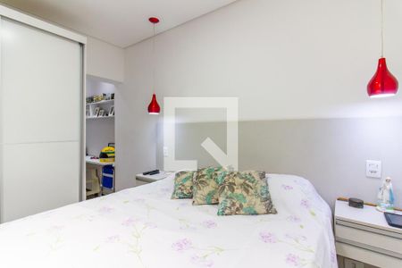 Casa à venda com 200m², 3 quartos e 2 vagas Casa à venda com 200m², 3 quartos e 2 vagasQuarto 1 - Suíte