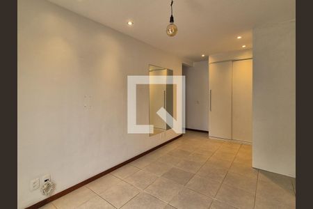 Apartamento à venda com 250m², 3 quartos e 3 vagasQuarto