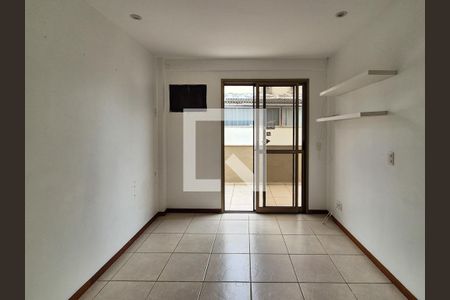 Quarto de apartamento à venda com 3 quartos, 250m² em Recreio dos Bandeirantes, Rio de Janeiro