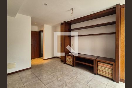 Apartamento à venda com 250m², 3 quartos e 3 vagasQuarto