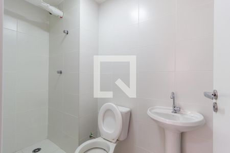 Banheiro de apartamento para alugar com 1 quarto, 25m² em Brás, São Paulo