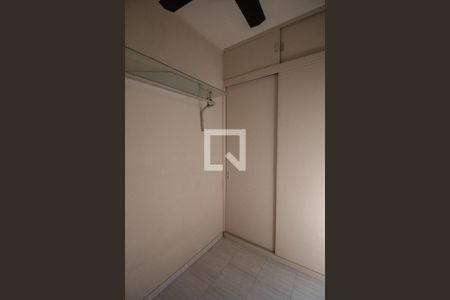 Apartamento à venda com 125m², 3 quartos e sem vagaQuarto da Área de serviço