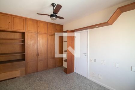 Apartamento à venda com 125m², 3 quartos e sem vagaQuarto 2