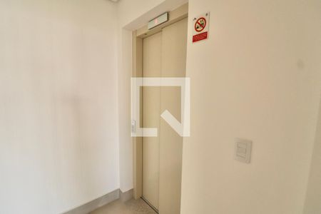 Apartamento para alugar com 147m², 3 quartos e 2 vagas Apartamento para alugar com 147m², 3 quartos e 2 vagasHall de entrada privativo