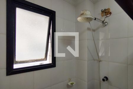 Banheiro de apartamento para alugar com 1 quarto, 56m² em Canto do Forte, Praia Grande