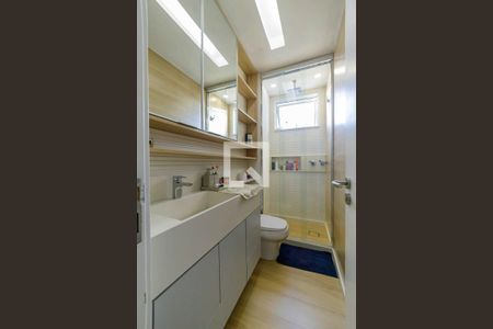 Apartamento à venda com 84m², 3 quartos e 2 vagasBanheiro da Suíte