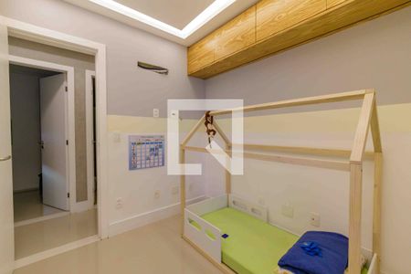 Apartamento à venda com 84m², 3 quartos e 2 vagasQuarto 1