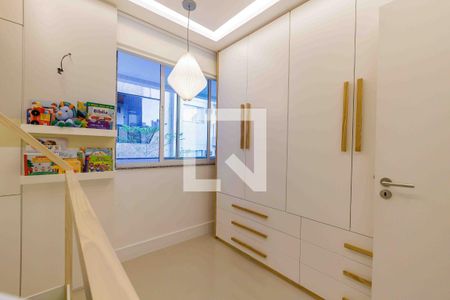 Apartamento à venda com 84m², 3 quartos e 2 vagasQuarto 1