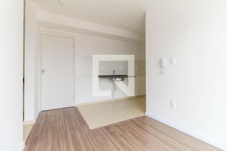 Sala de apartamento para alugar com 2 quartos, 38m² em Itaquera, São Paulo