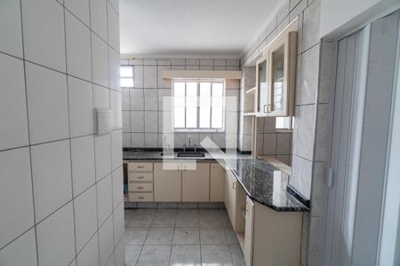 Cozinha de kitnet/studio para alugar com 1 quarto, 27m² em Jardim Oriental, São Paulo
