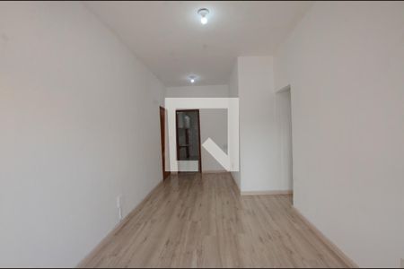 Sala de apartamento para alugar com 3 quartos, 77m² em Vila da Penha, Rio de Janeiro